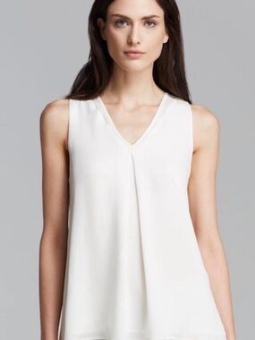 Theory Silk Light Lilac V-Neck Sleeveless Pleated Top sz S